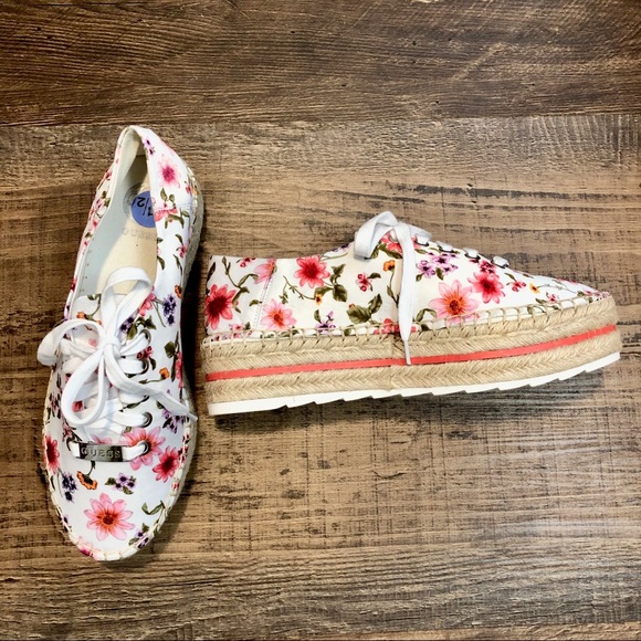 Guess Shoes - ‼️LAST DAY -FINAL PRICE‼️ Floral Espadrilles